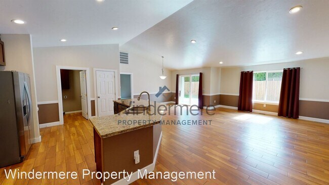 Building Photo - 4 br, 2 bath House - 1270 Whittington Lane