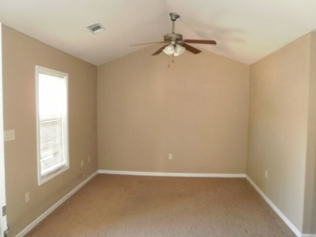 Foto del edificio - Luxury 2 Bedroom in a Great Location!!