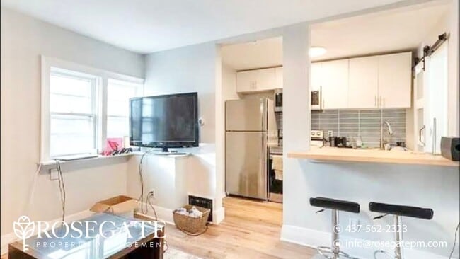 Building Photo - Charming 1-Bedroom, 1-Bath Apartment in Ce...