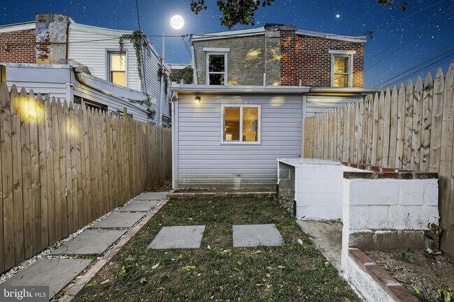 Foto del edificio - 903 Kirkwood St