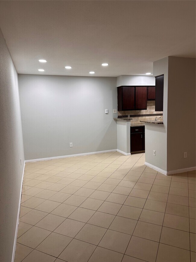 Building Photo - 8801 Hammerly Blvd