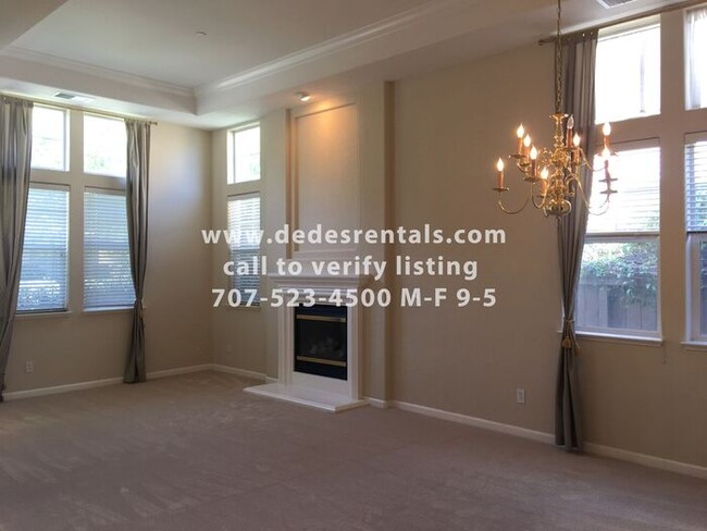 Building Photo - Spacious home in upscale Eastside subdivision