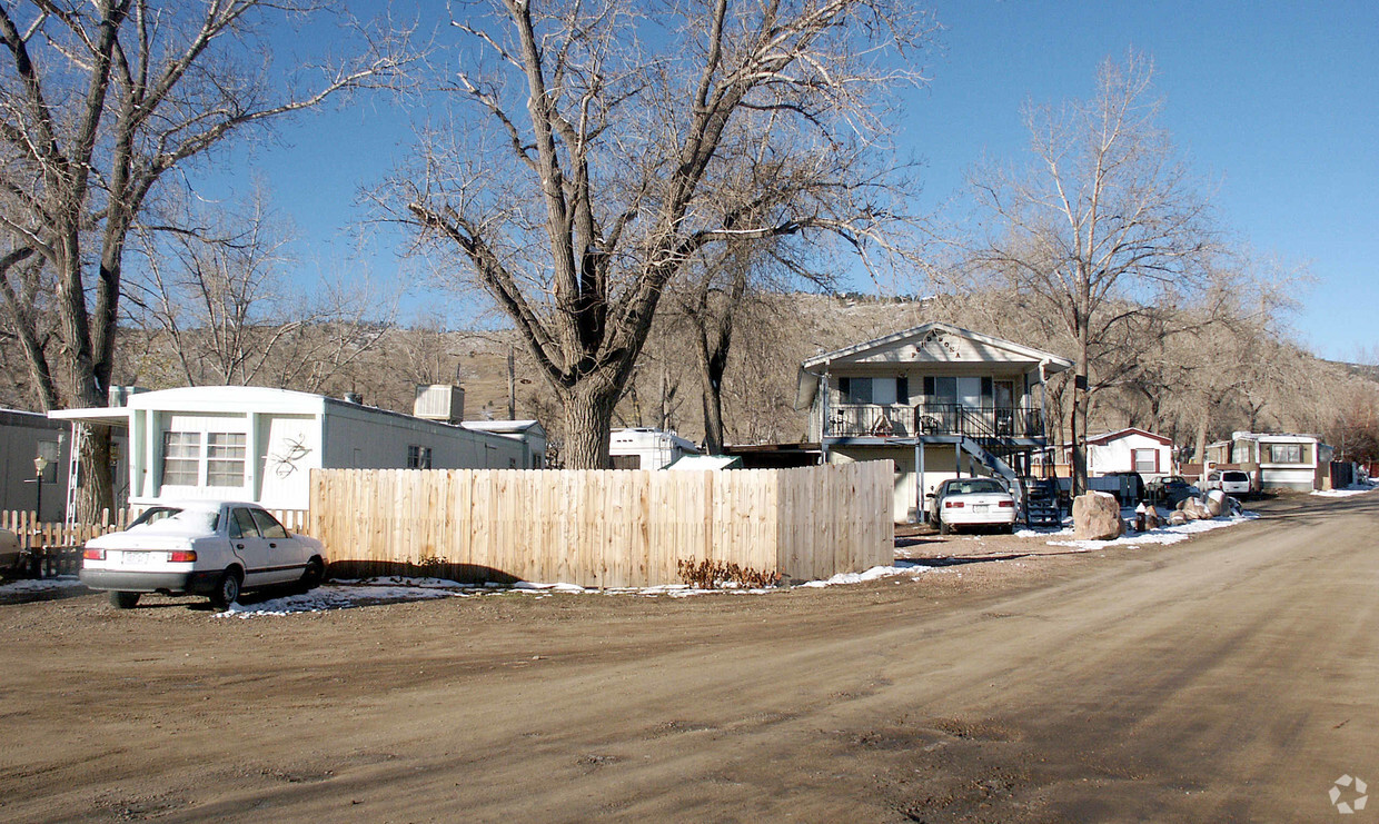 Foto principal - Ponderosa Mobile Home Park