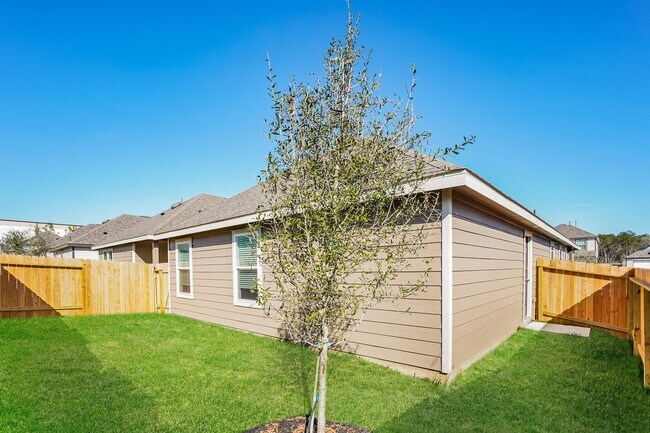 Foto del edificio - 2816 Briggs Dr