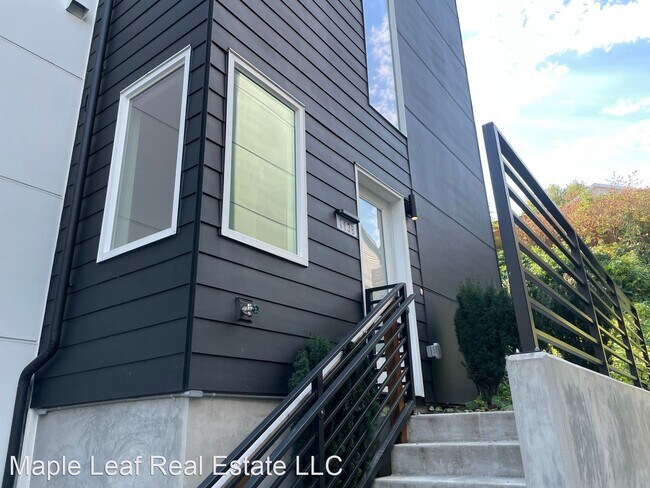 Foto del edificio - 3 br, 2.5 bath House - 113 26th Avenue E, ...