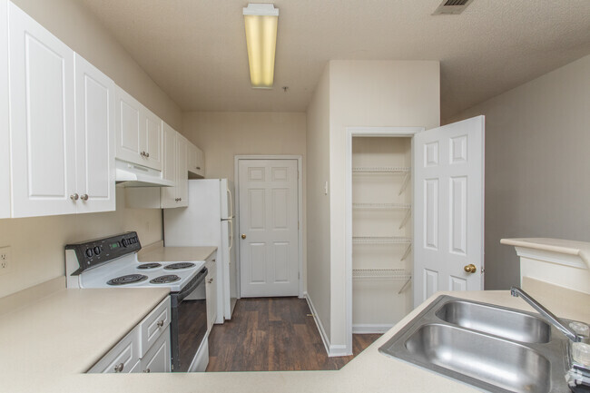 2HAB, 2BA - 1,252 ft² - Walden Brook Apartments