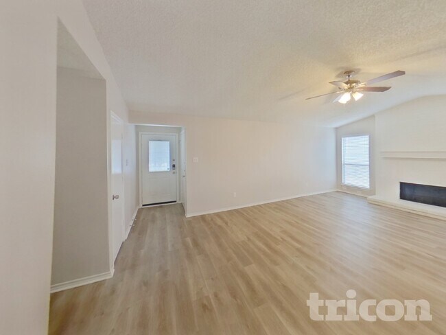 Building Photo - 133 Brockway Dr