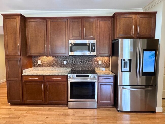 Building Photo - 2416 Boulder Springs Dr
