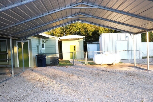 Foto del edificio - 352 W Vaughan St