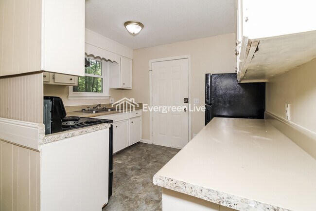 Foto del edificio - 1022 Birchwood Dr