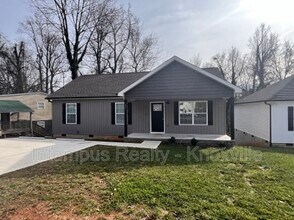 Building Photo - 355 W Outer Dr