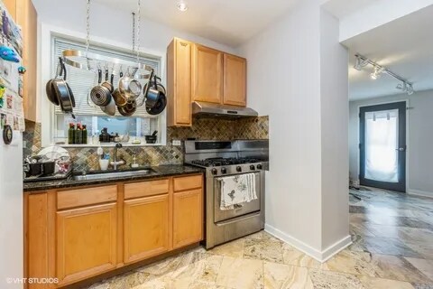 Foto del edificio - 5020 N Major Ave