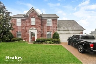 Building Photo - 11626 Millwind Dr