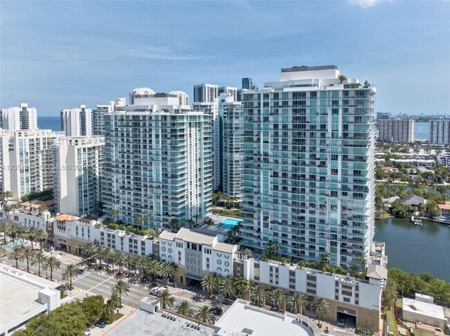 Building Photo - 300 Sunny Isles Blvd