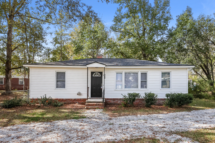 Foto principal - Lovely 3 Bedroom in North Charleston