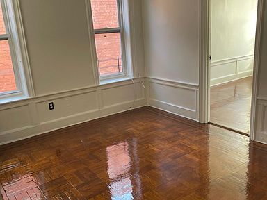 Foto del edificio - 322 E 94th St