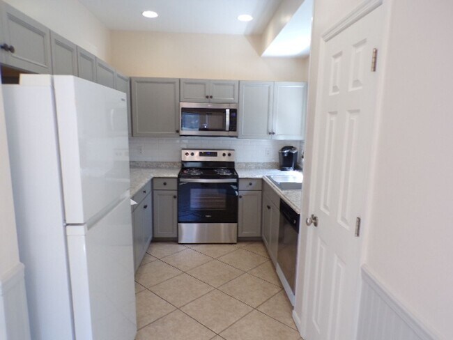 Foto del edificio - Mid Island home for rent
