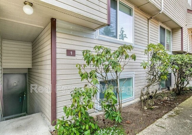 Photo - 4415 145th Ave NE House