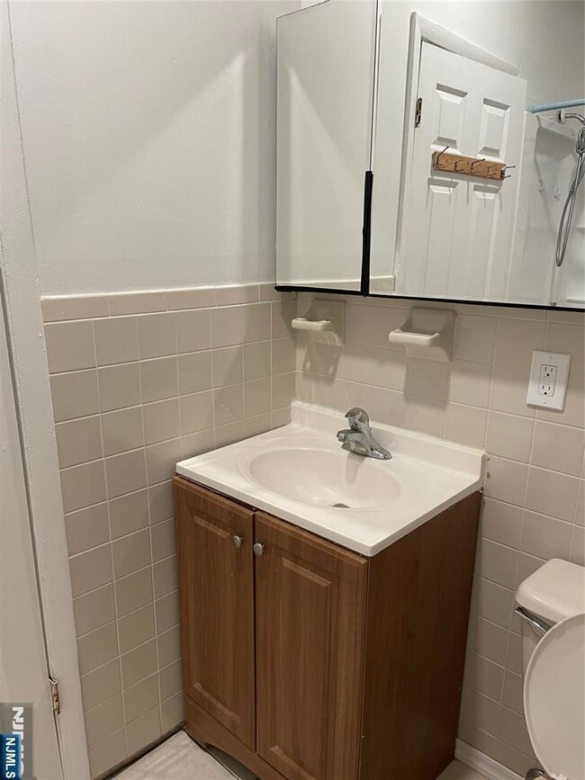 Foto del edificio - 101 Center St