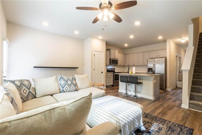 Foto del edificio - 3006 Bayrose Cir