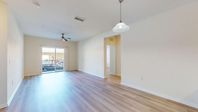 Interior Photo - The Vintage Lofts at West End