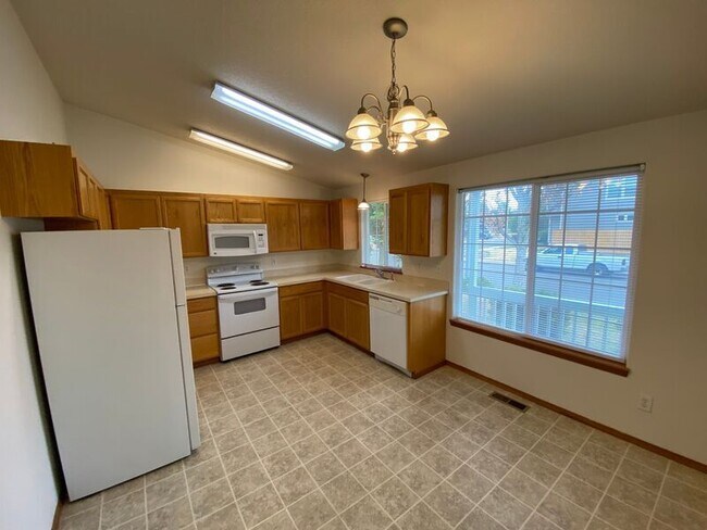 Foto del edificio - 5279 Mango Ave SE