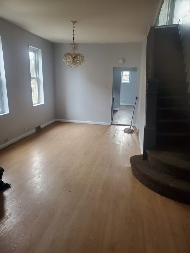 Foto del edificio - 1222 Thurman St