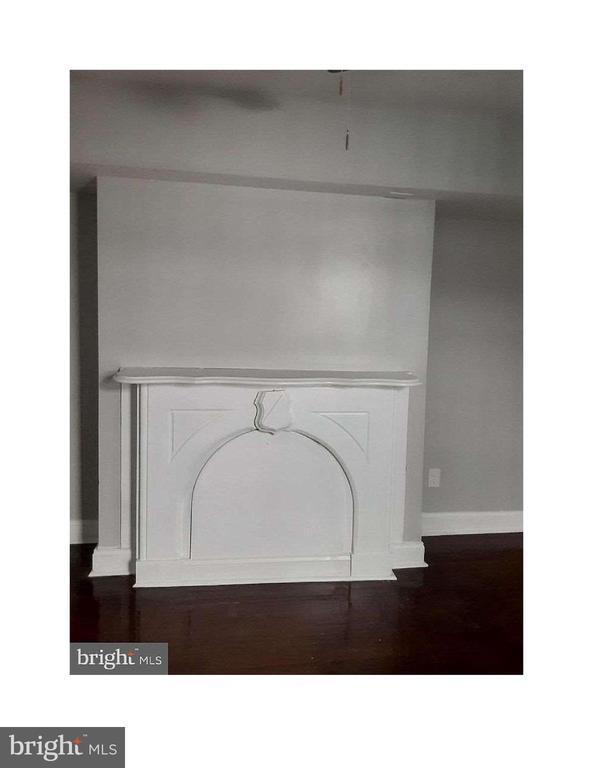 Building Photo - 1712 W Lombard St