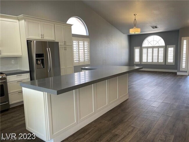 Foto del edificio - 1783 Eaglehelm Pl