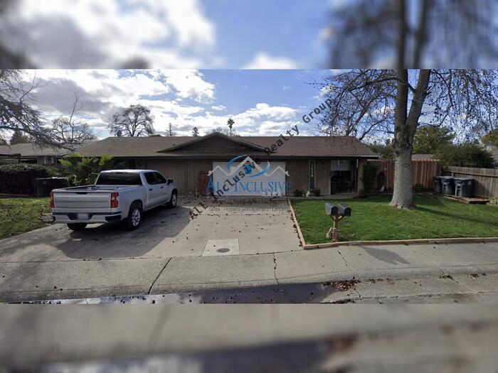 Primary Photo - Cozy 2-Bedroom Haven for Just $1900/Month!