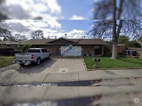 Building Photo - 7230 Castilian Ct