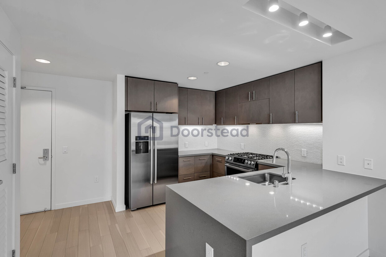 Primary Photo - 52 Innes Ct