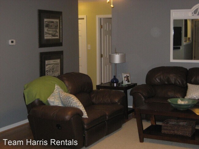 Building Photo - 4 br, 2 bath House - 104 Port Bay