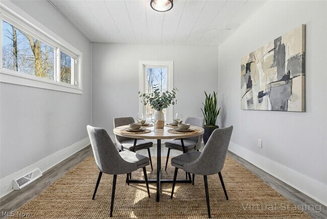 Foto del edificio - 1729 E 26th St