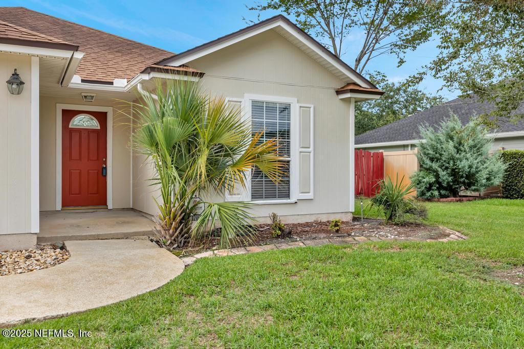 Primary Photo - 12895 Bentwater Dr