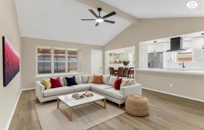 Foto del edificio - 9611 Camrose Ct