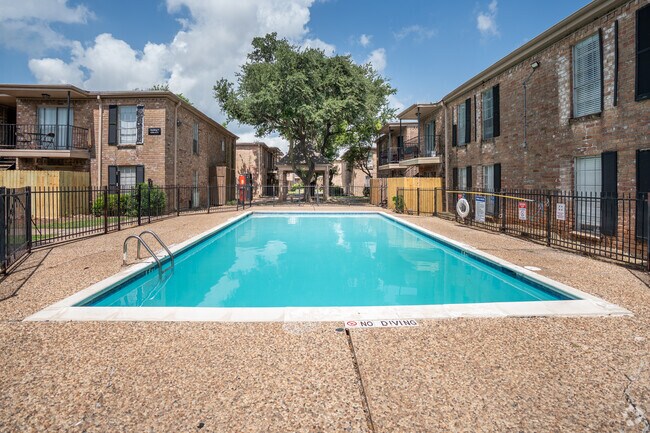 Piscina - 7900 Morley