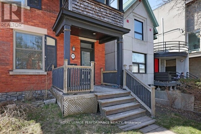 Building Photo - 12 Adelaide St