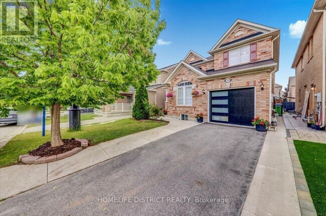 Building Photo - 51 Seascape Crescent