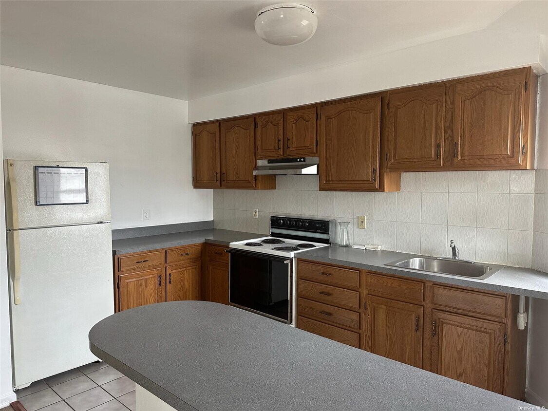 Foto principal - 155-32 100th St