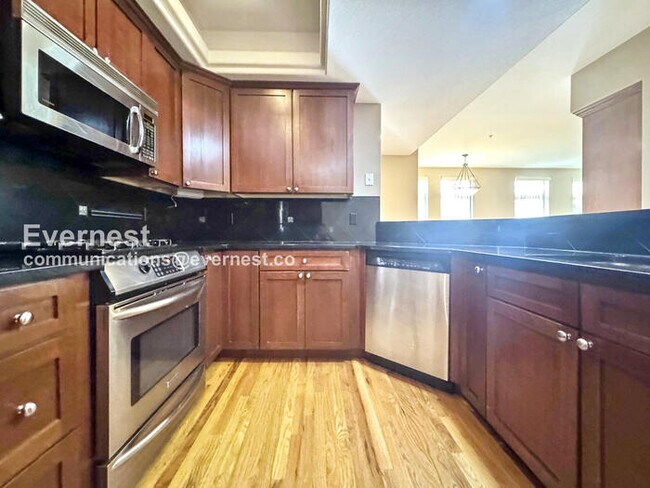 Foto del edificio - 1080 E 13th Ave