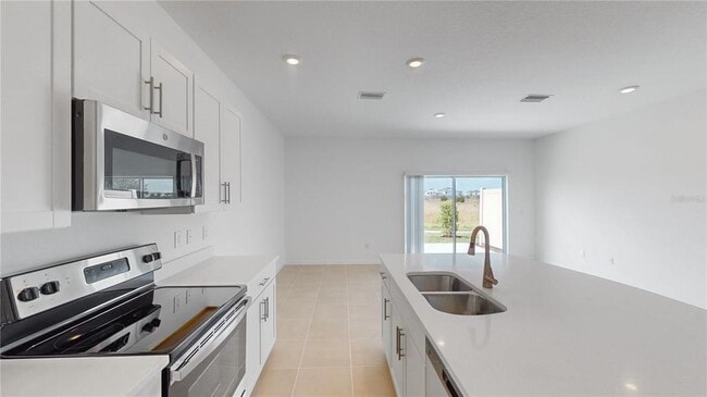 Foto del edificio - 2415 Paravane Wy