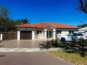 Building Photo - 8899 NW 176th Ln