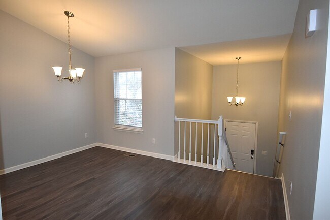 Building Photo - 4821 Marathon Ln
