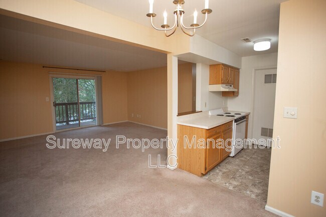 Foto del edificio - 115 Claire Ct