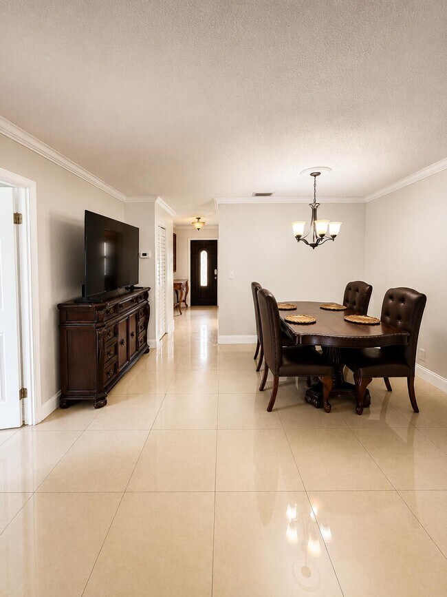 Foto del edificio - 157 Lake Anne Dr