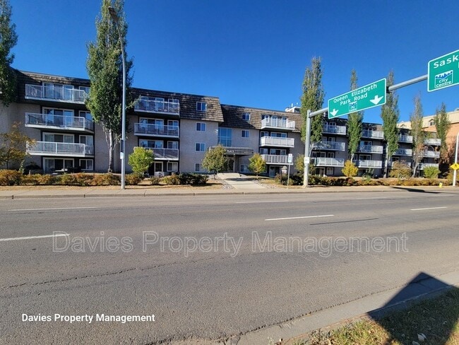 Photo du bâtiment - 8604 Gateway Blvd NW