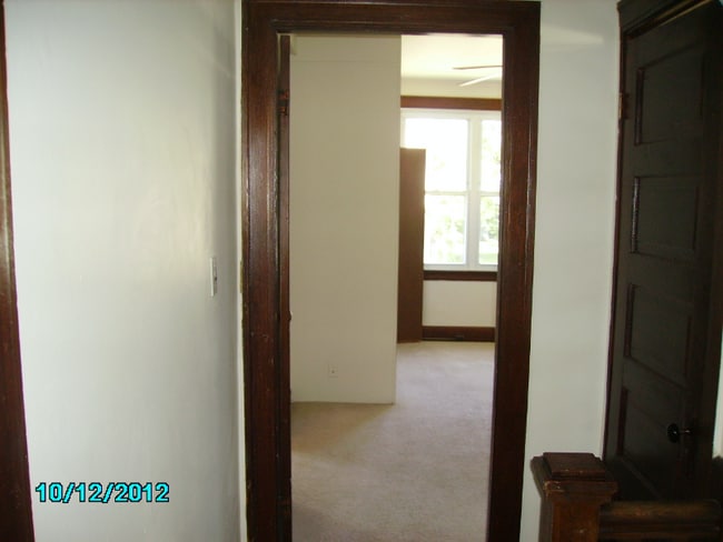 Photo - 3922 S Madison Ave Apartment