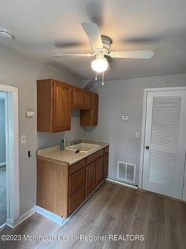 Foto principal - 1801 Madison Ave