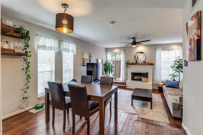 Building Photo - Oaklawn Lemmon Gem